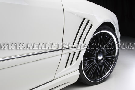 ชุดแต่งรถ Benz S-Class W220 WALD ทรง BLACK BISON EDITION